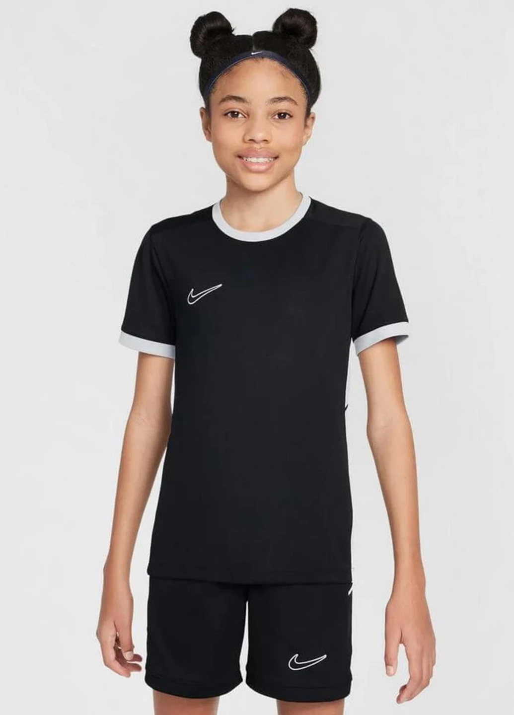Черная демисезонная футболка fz9758-010 Nike Dri-Fit Academy 25 Black