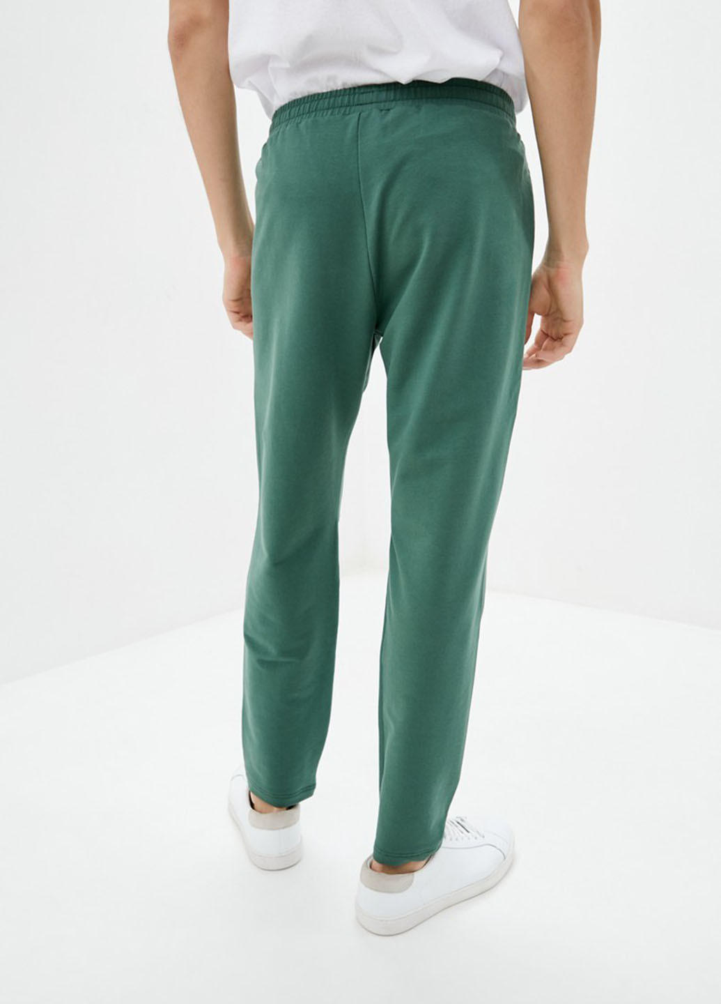 Зеленые спортивные демисезонные зауженные брюки Promin