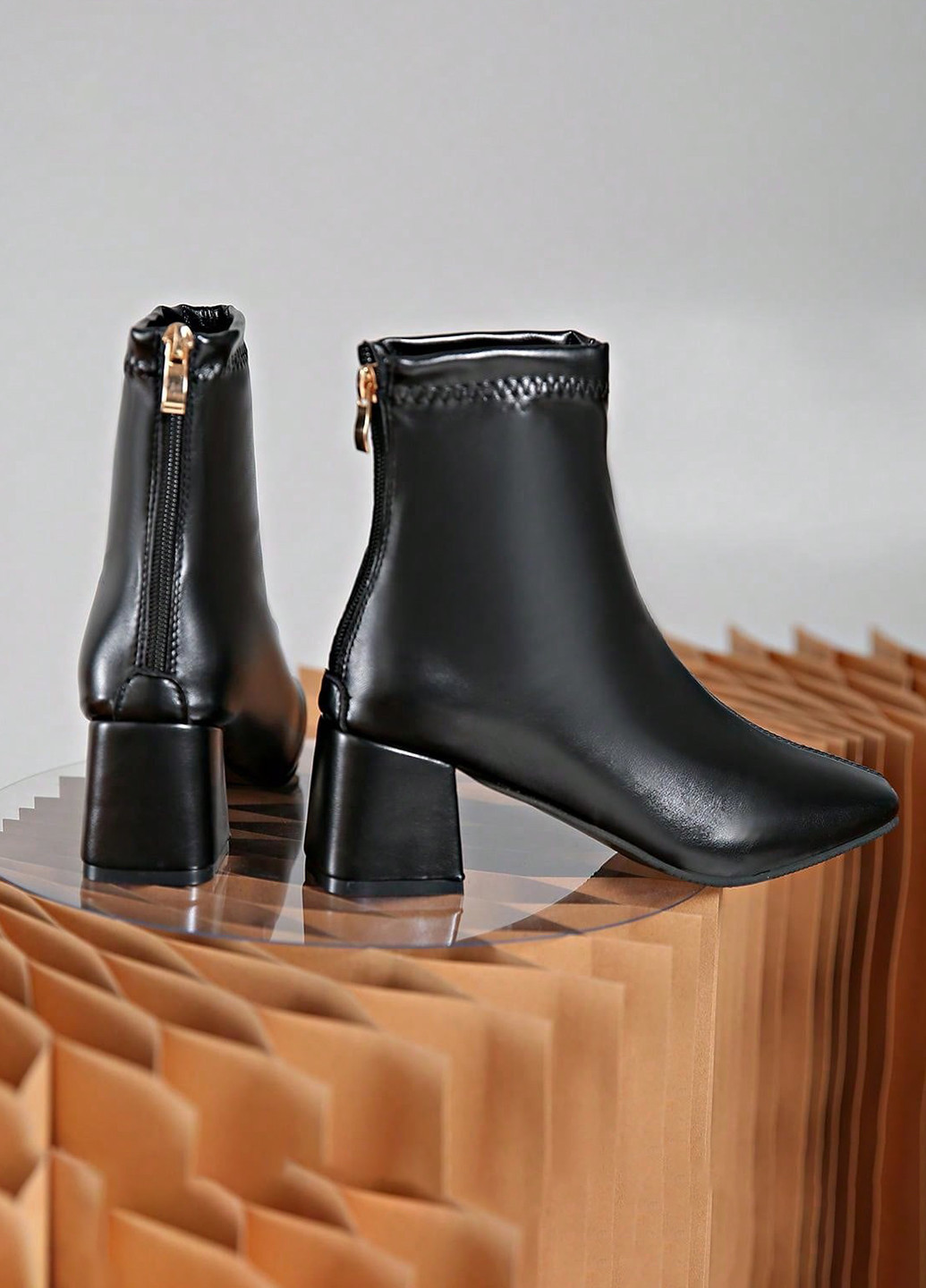 Осенние ботильоны SHEIN без декора из искусственной кожи, из полиуретана