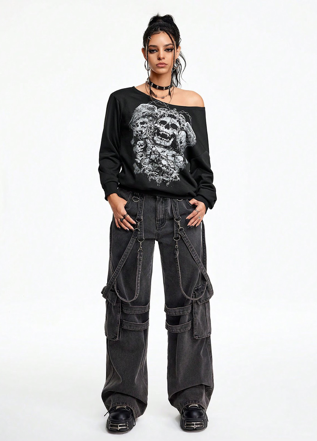 Чорний світшот SHEIN череп без декору (324037292)