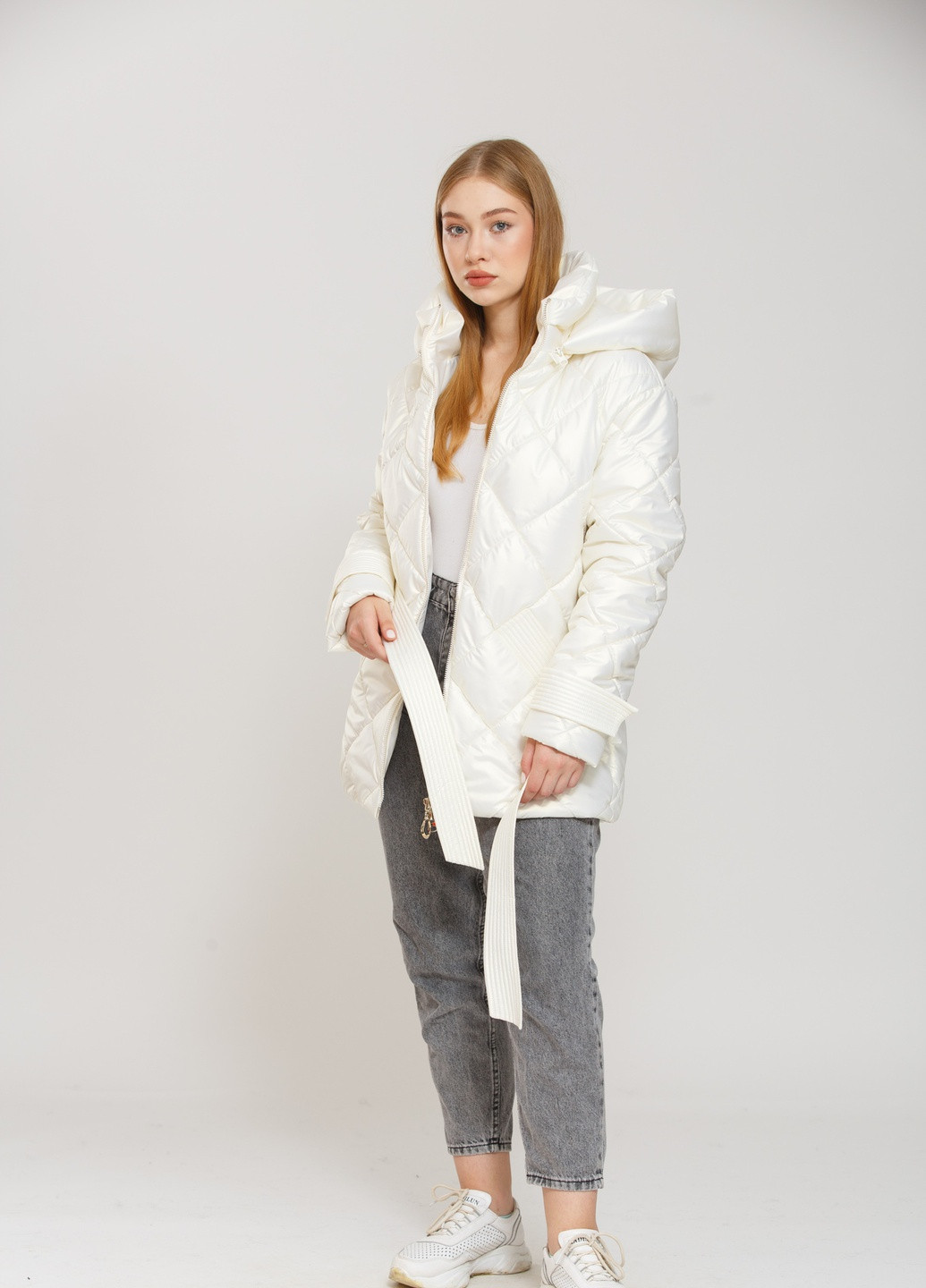 Молочная зимняя куртка Alberto Bini
