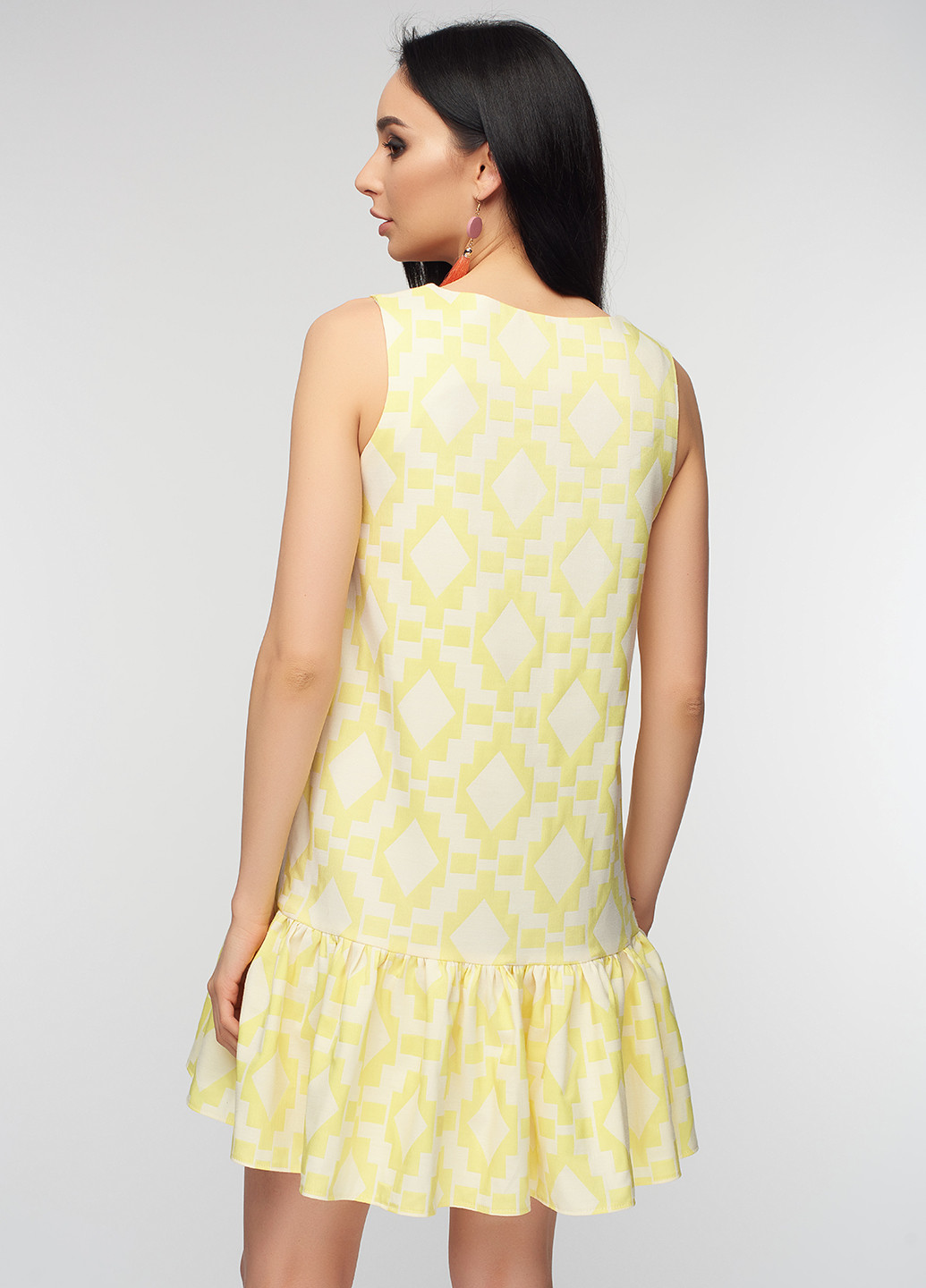 Желтое кэжуал платье deSHURA с геометрическим узором