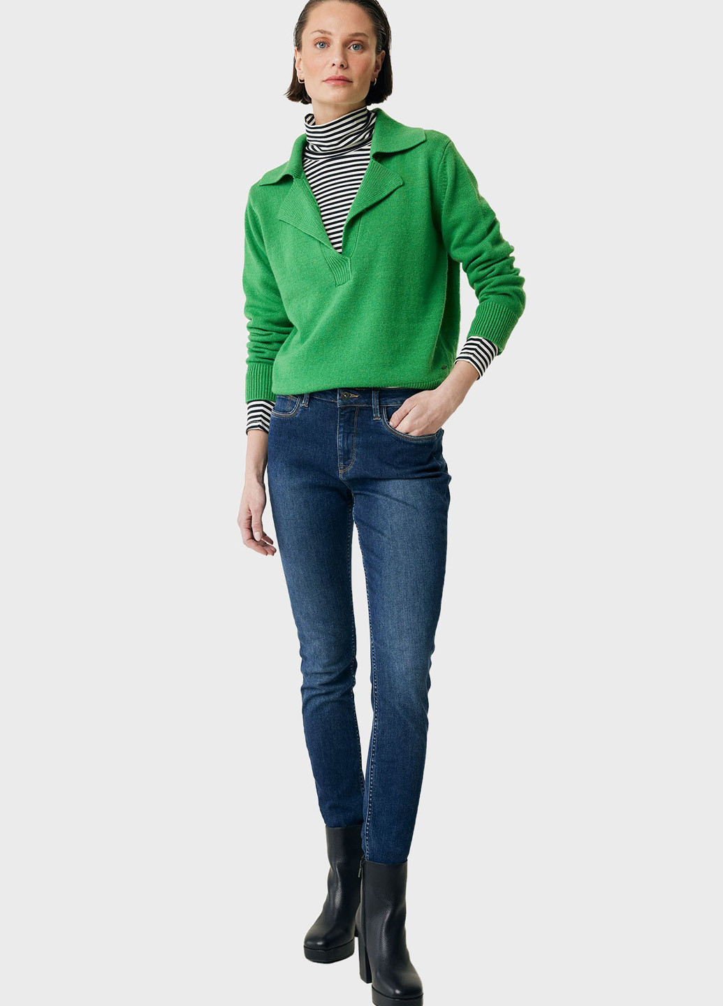 Зелений демісезонний светр Mexx