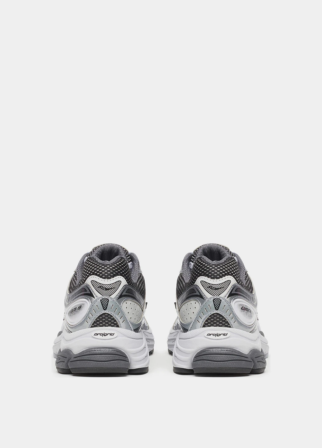Сірі всесезонні кросівки Saucony