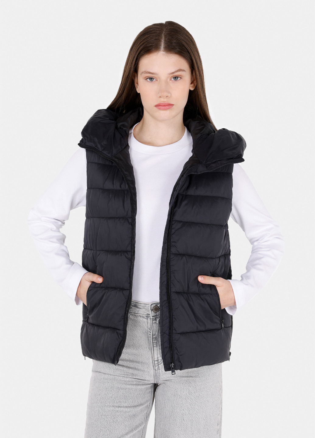 Жилет Colin's (336433140)