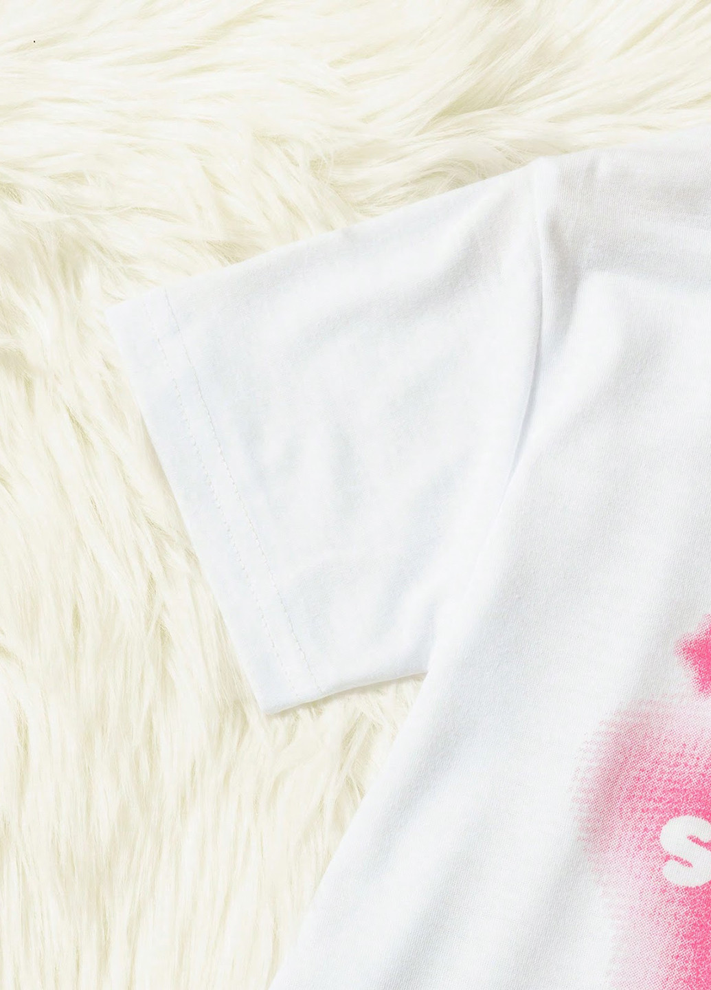 Белая летняя футболка SHEIN