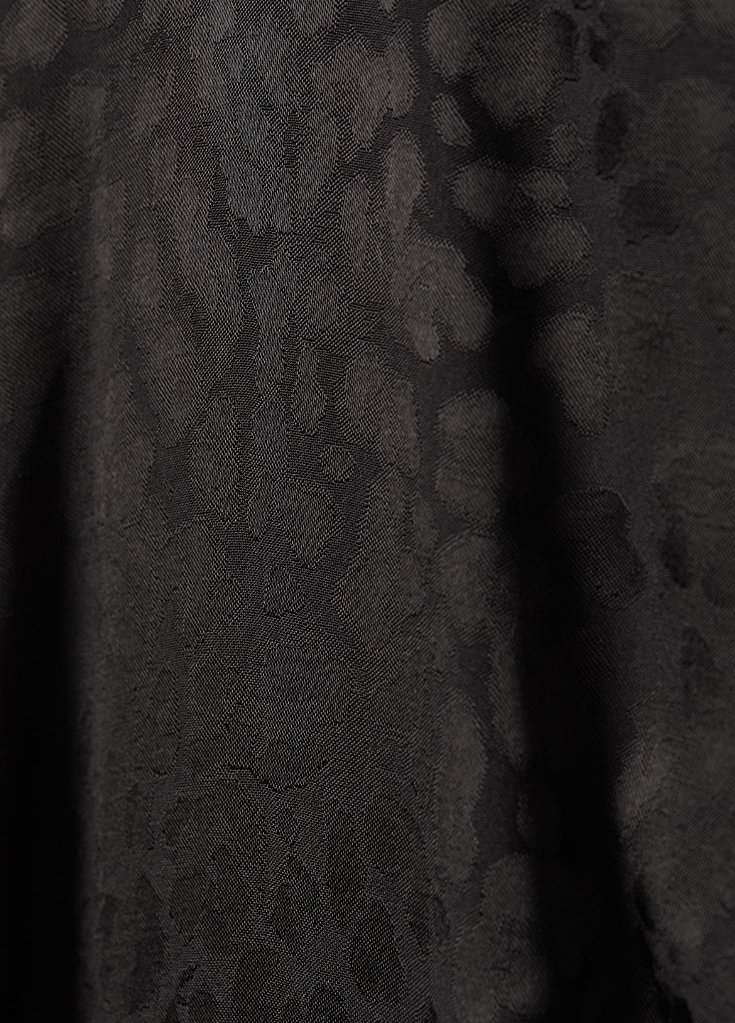 Черное кэжуал платье клеш H&M с животным (анималистичным) принтом