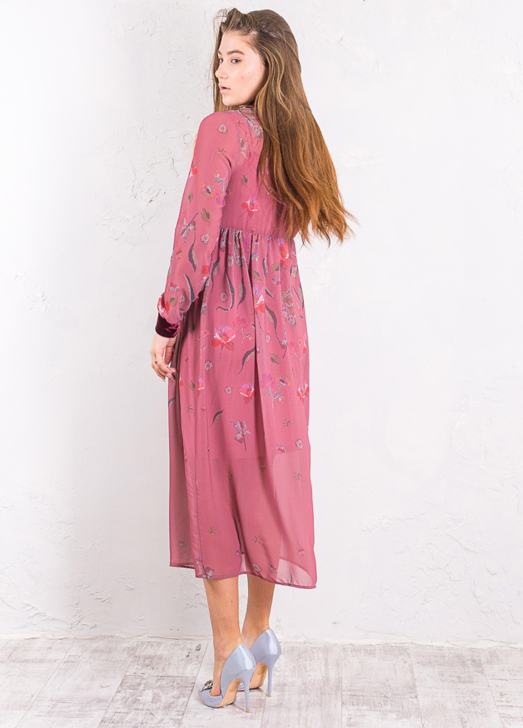 Розовое кэжуал платье рубашка, клеш Sarah Chole с цветочным принтом
