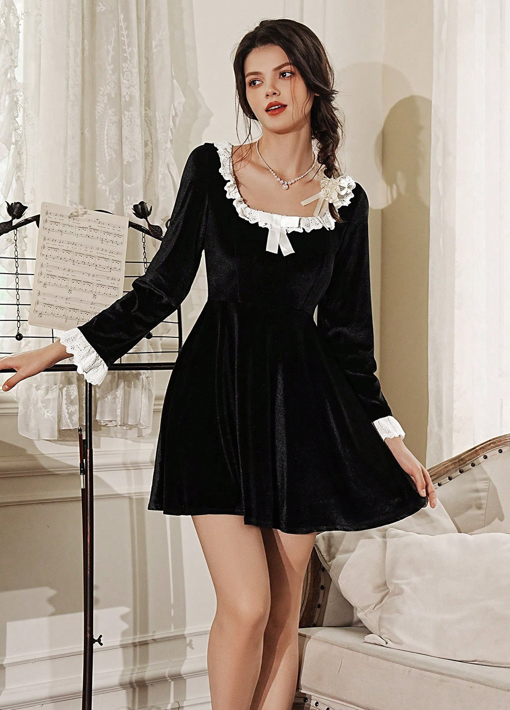 Чорна домашній сукня кльош SHEIN однотонна