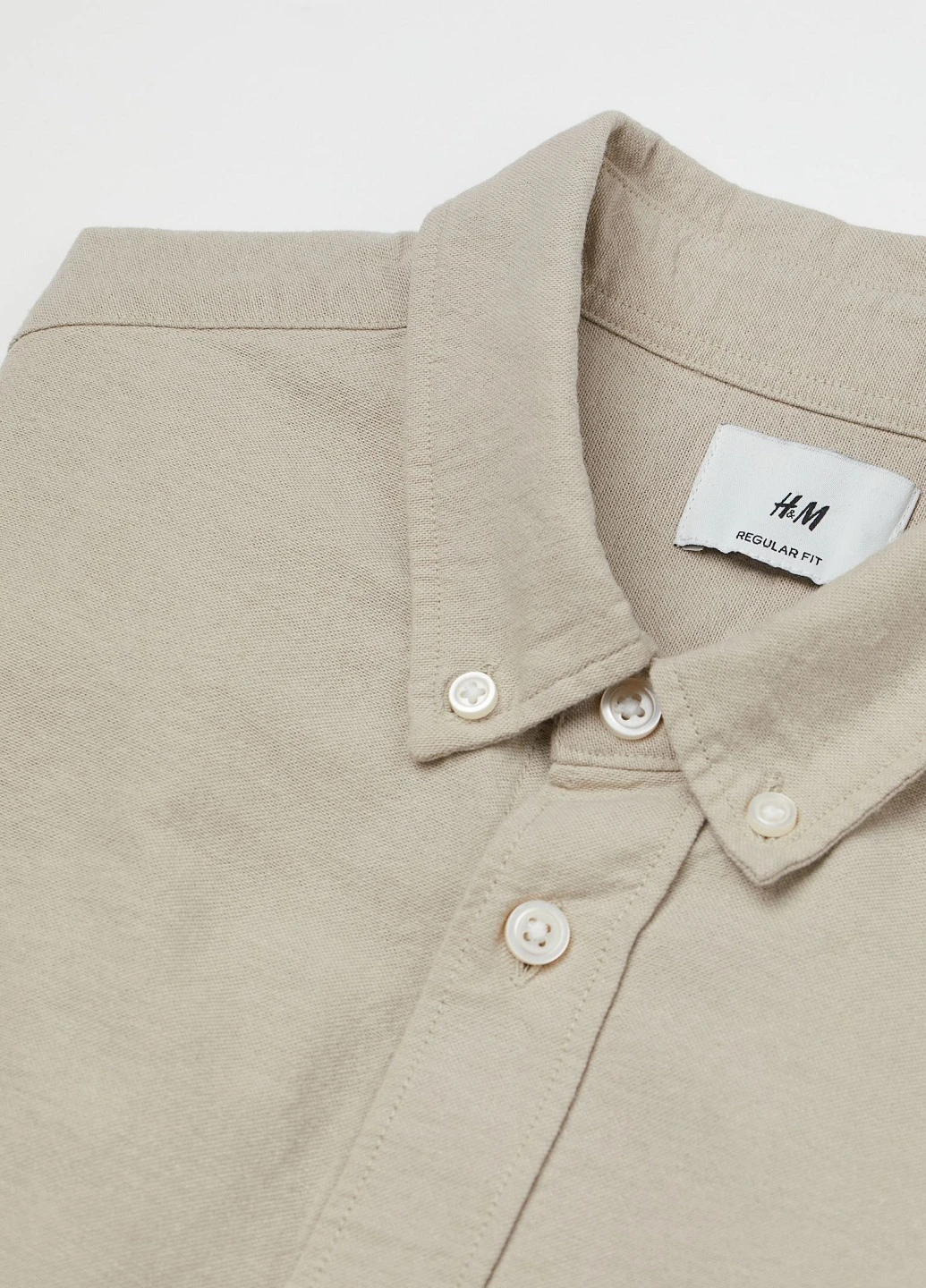Бежевая рубашка однотонная H&M