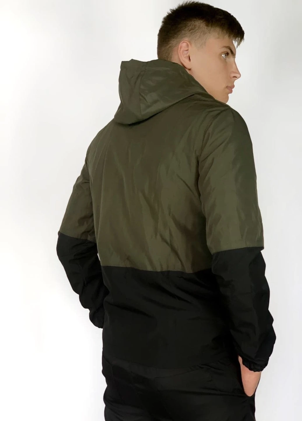 Комбінована демісезонна куртка softshell light хакі-чорна Intruder