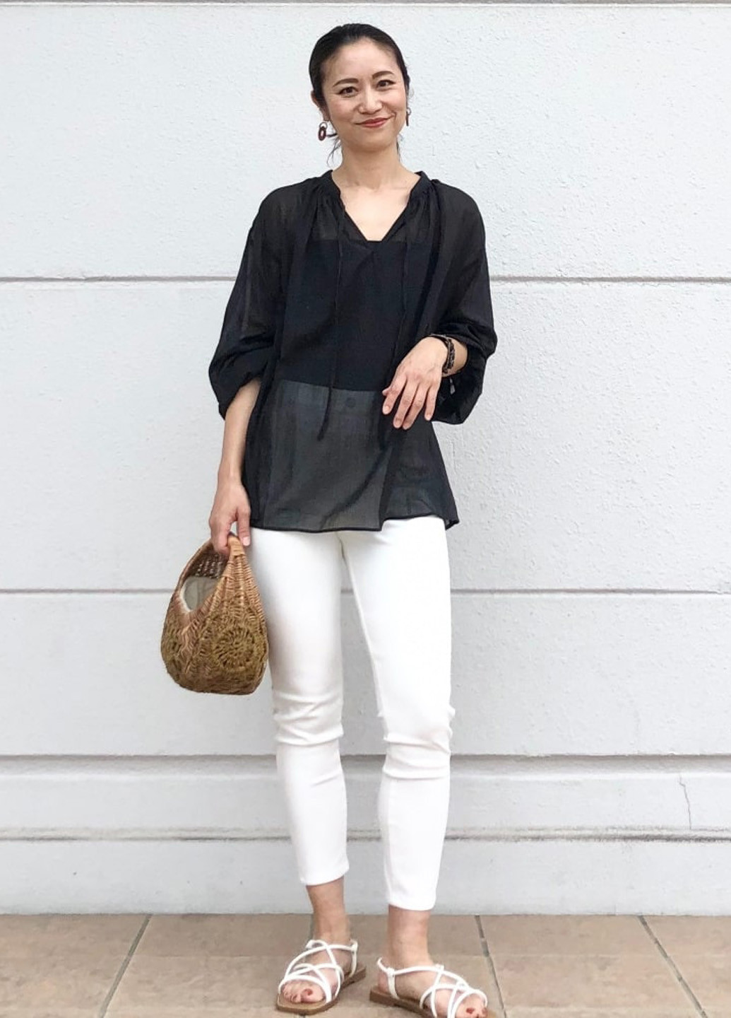 Чёрная блуза Uniqlo