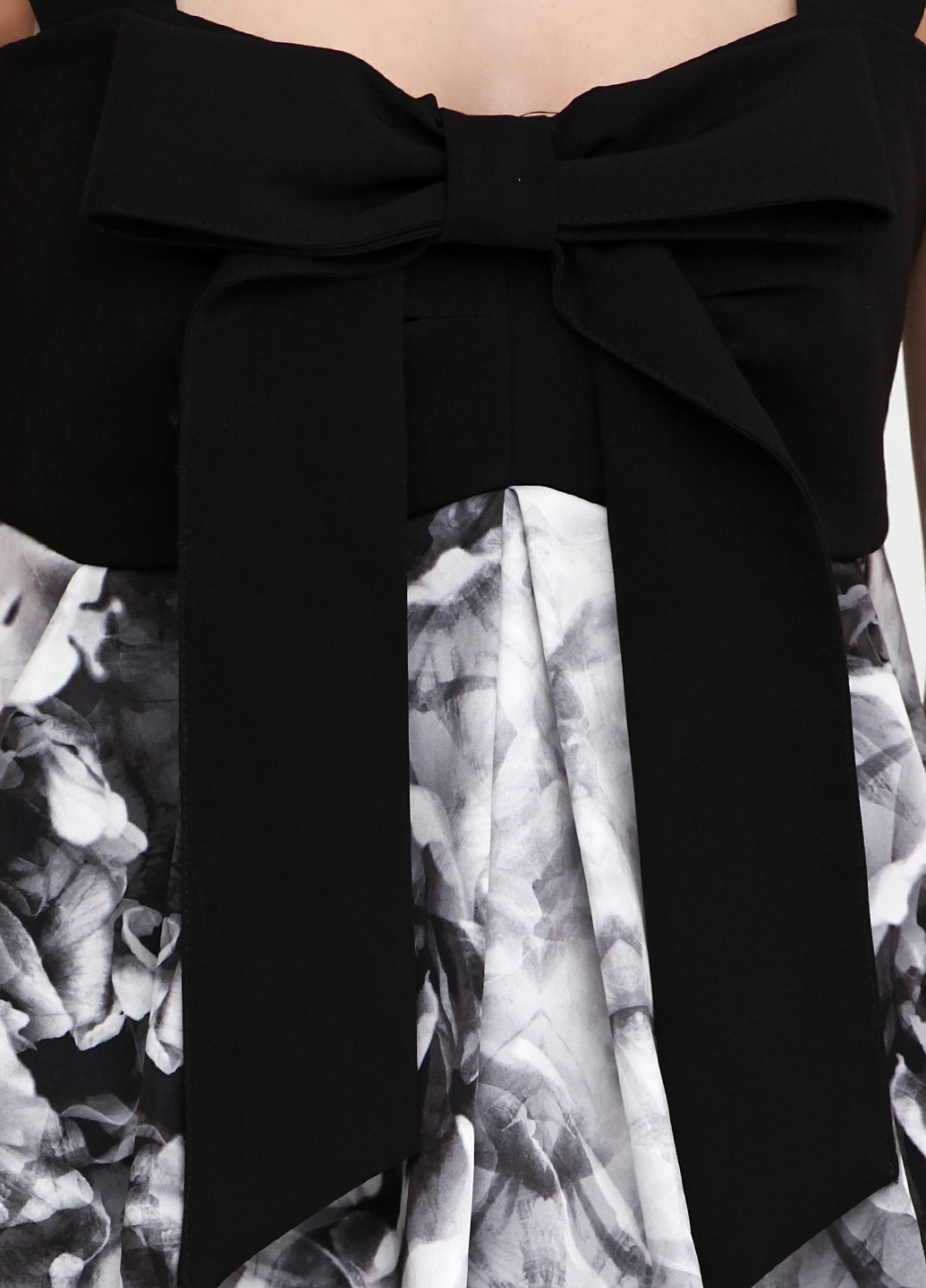 Сіра кежуал сукня Rinascimento з абстрактним візерунком