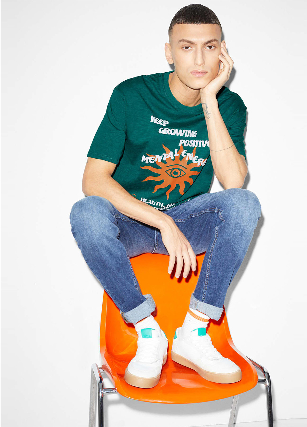 Темно-зеленая футболка C&A