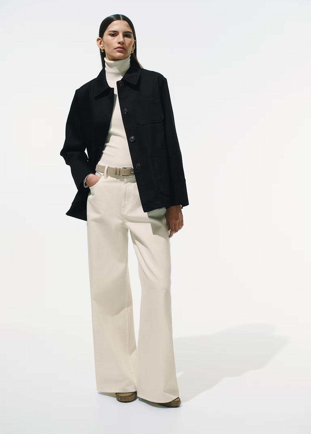 Черная демисезонная куртка куртка-пиджак H&M