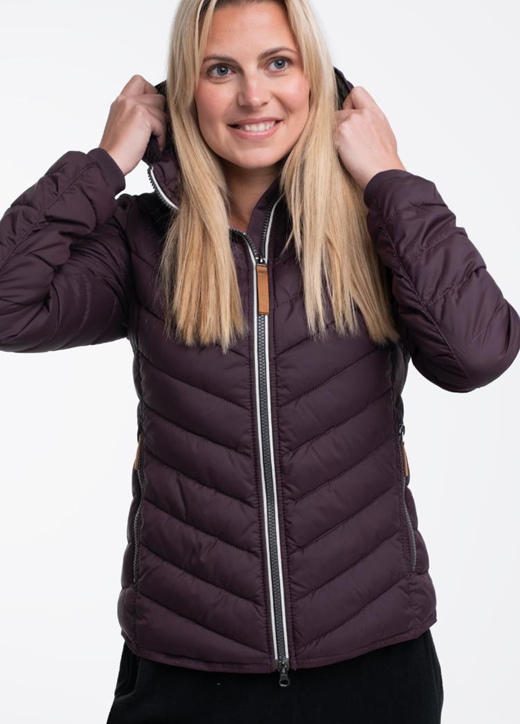 Фиолетовая демисезонная куртка Camel Active