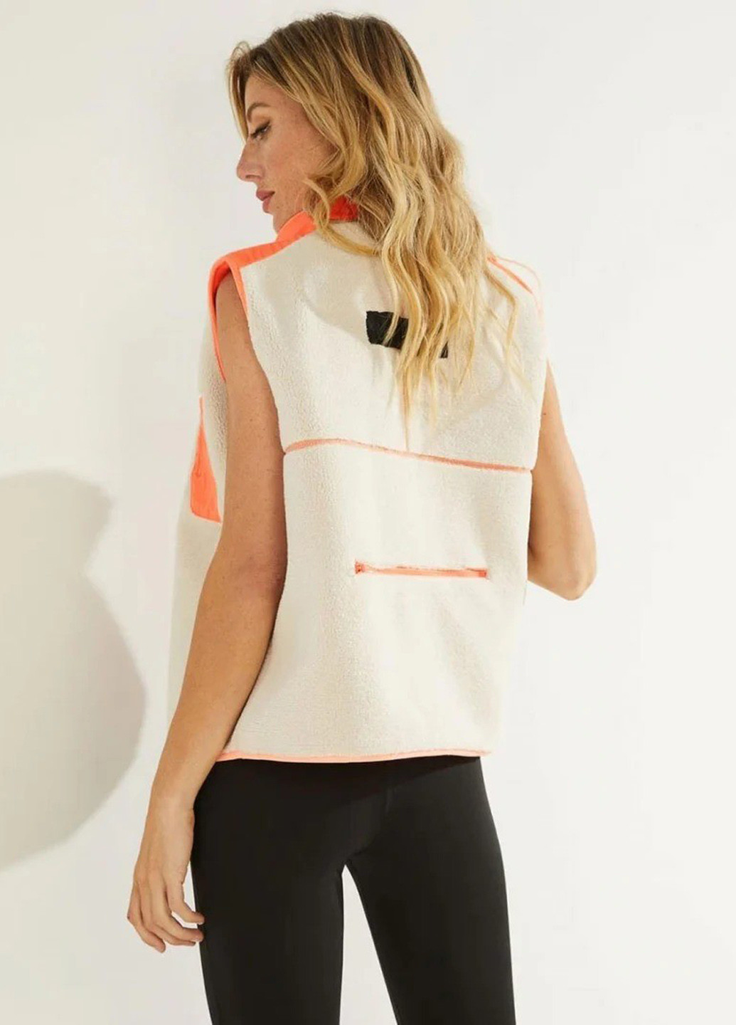 Жилет двусторонний Guess (369246769)