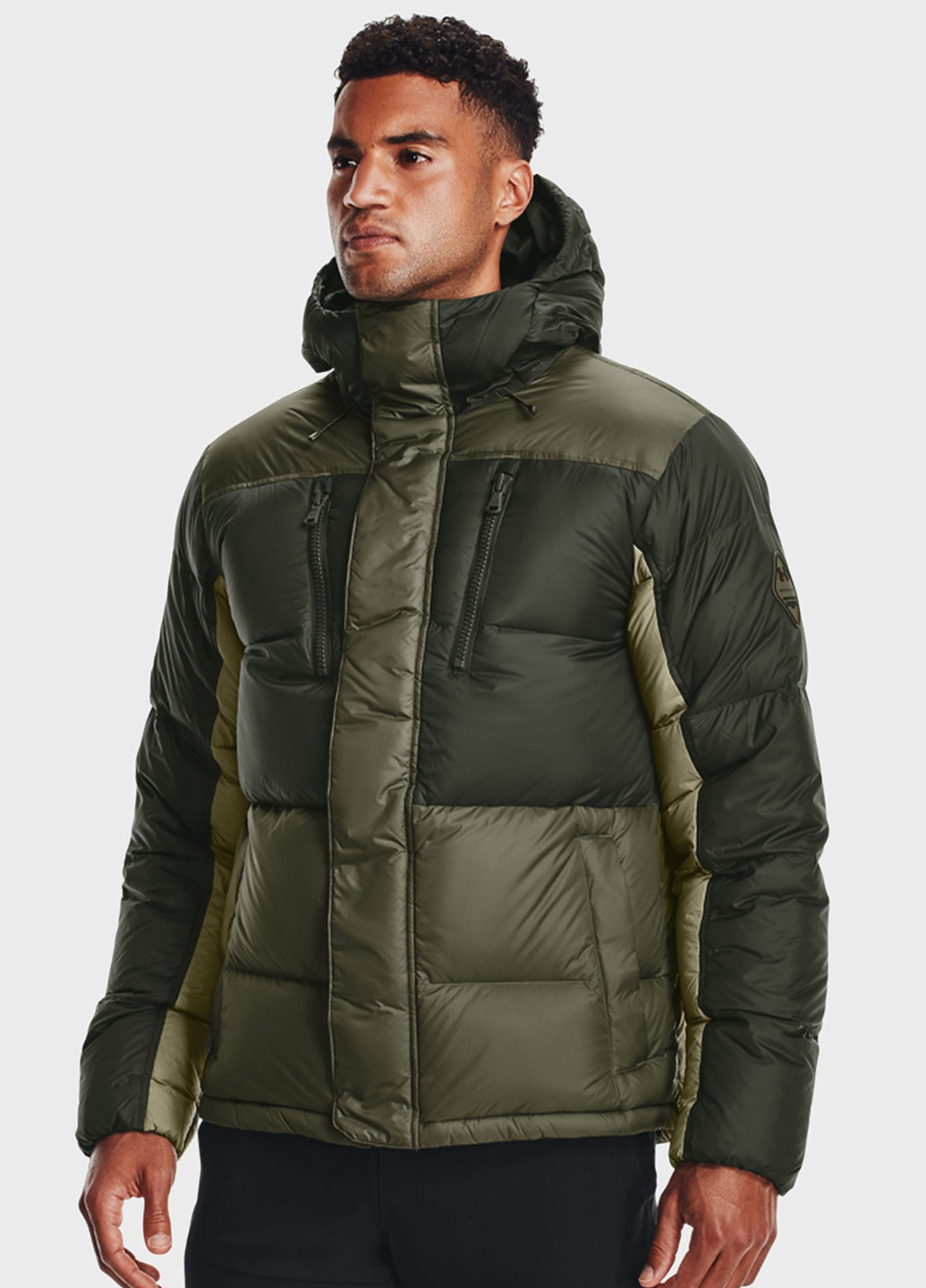 Оливкова (хакі) зимня куртка Under Armour