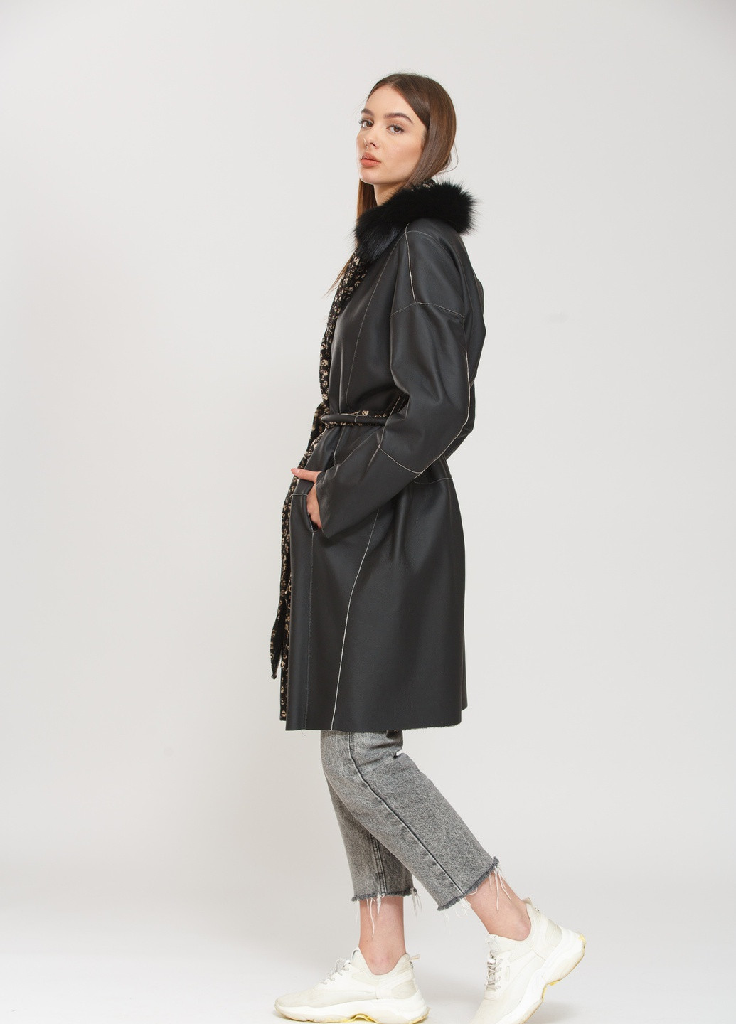 Черное демисезонное Пальто Черный + бежевый Donna Bacconi