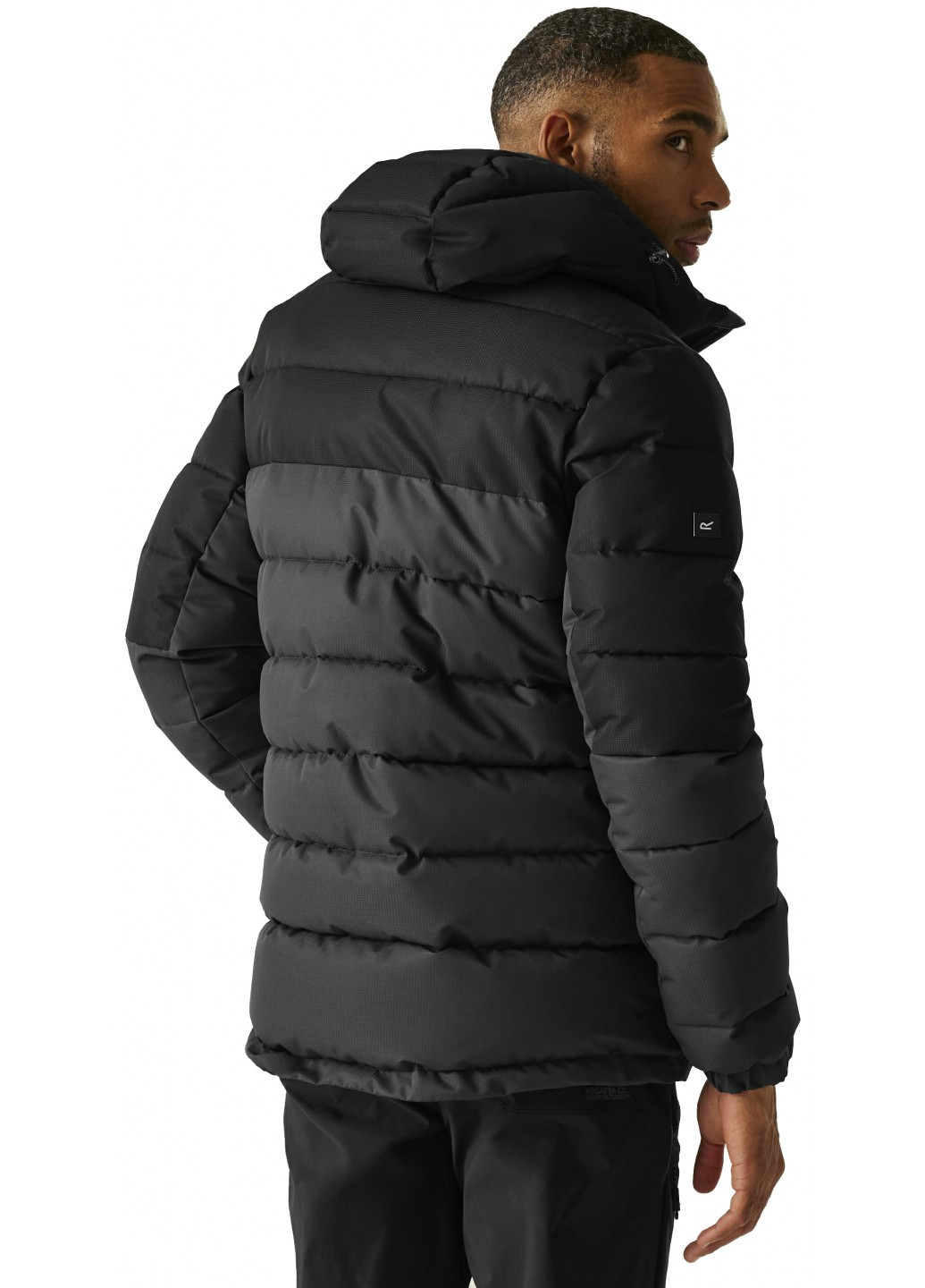 Чорна зимня куртка Regatta