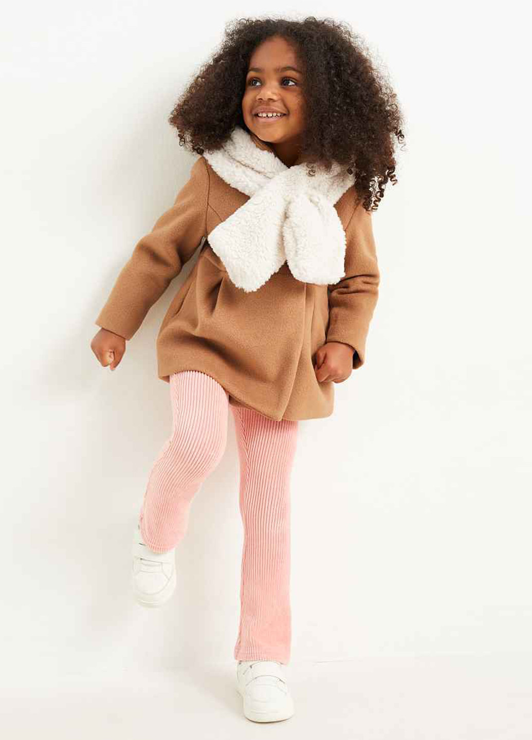 Коричневое демисезонное Пальто двубортное C&A