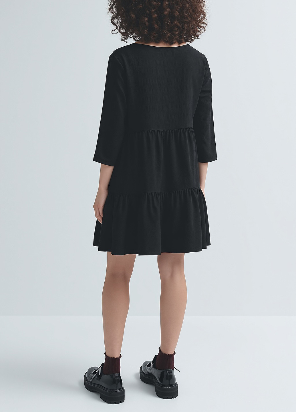 Чорна кежуал сукня кльош House однотонна