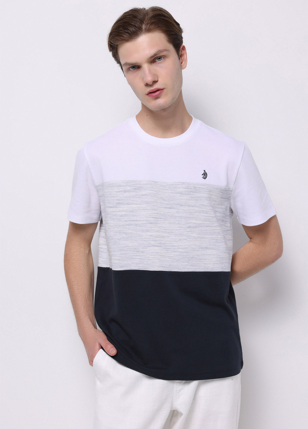 Комбінована футболка Colin's