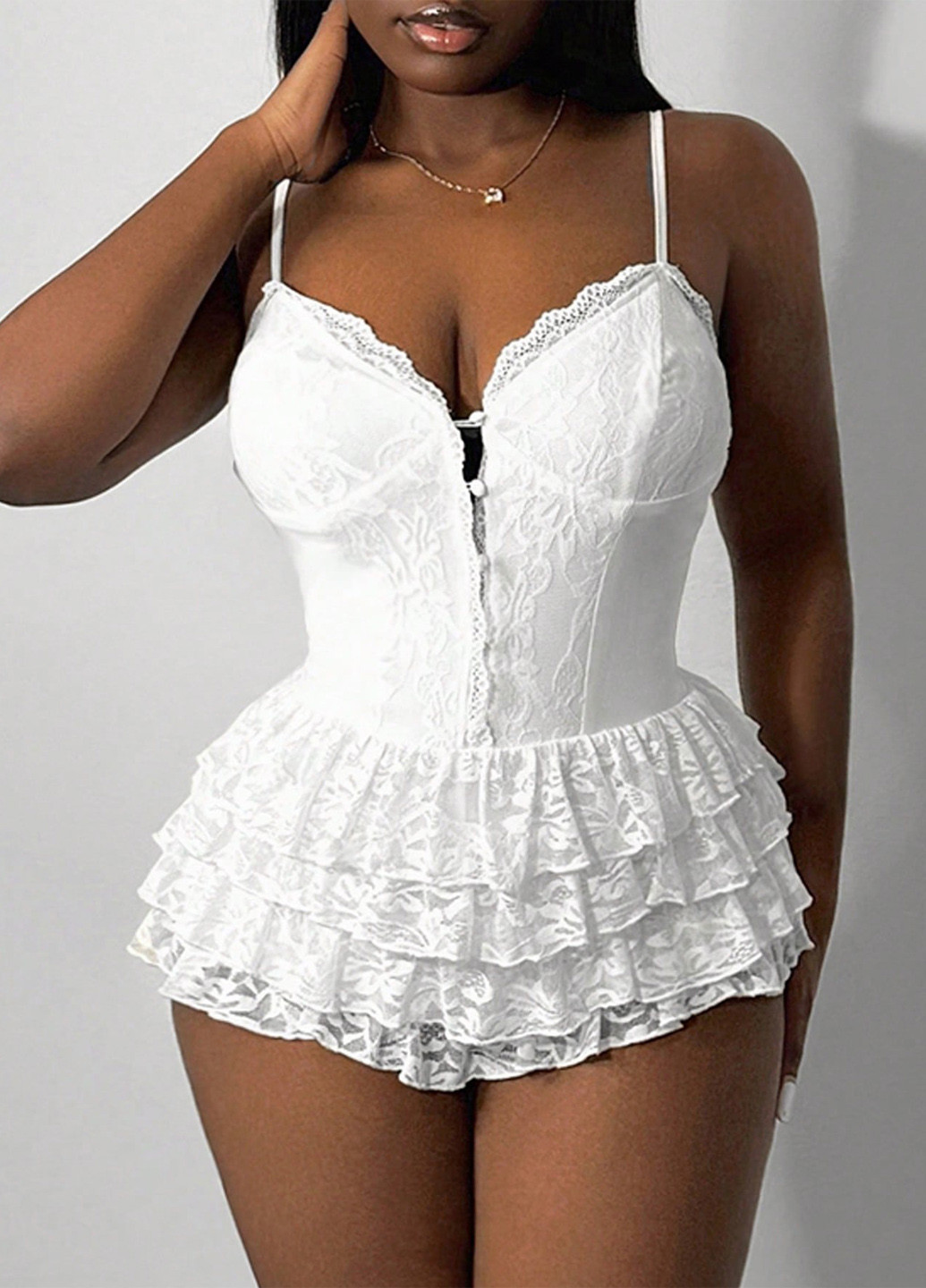 Комбинезон SHEIN комбинезон-шорты однотонный белый откровенный, вечерний полиамид, кружево