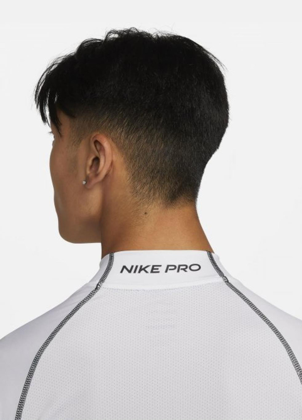 Лонгслів DD1986-100 Nike Pro Dri-FIT Mock Long-Sleeve Tight Top однотонний білий спортивні поліестер