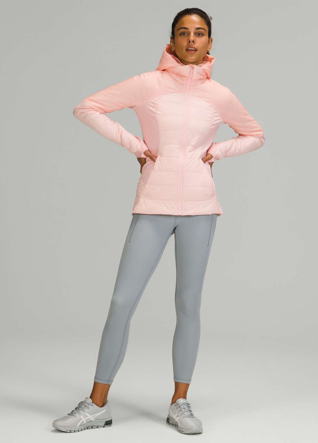 Пудровий демісезонний Пуховик Lululemon Athletica