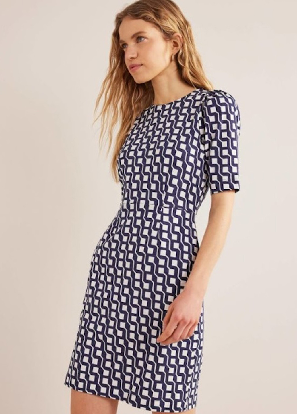 Комбинированное кэжуал платье футляр Boden с абстрактным узором