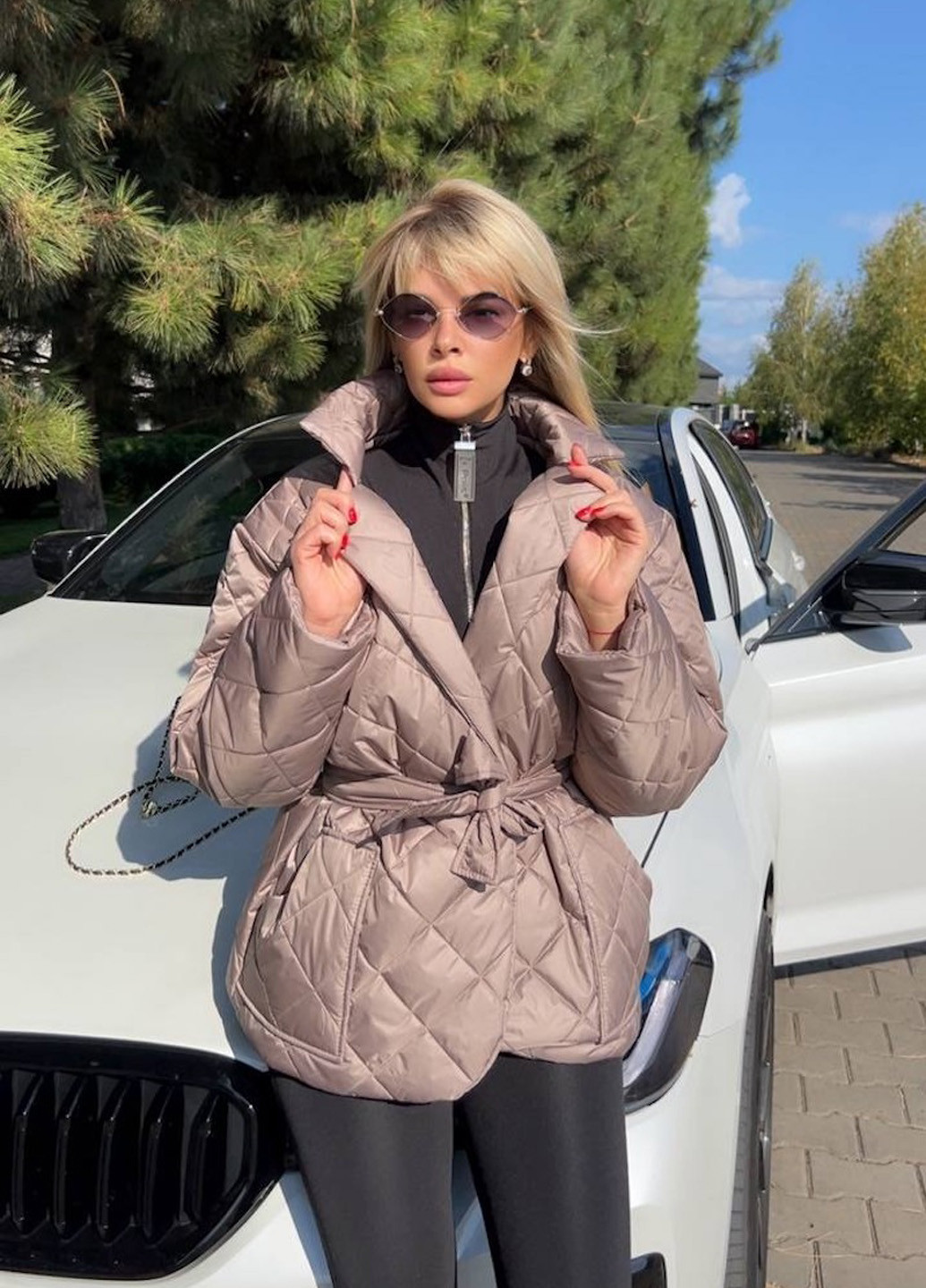 Темно-бежева демісезонна куртка No Brand