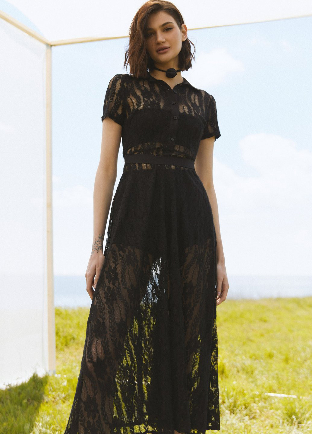 Чорна кежуал, коктейльна сукня кльош Gepur однотонна