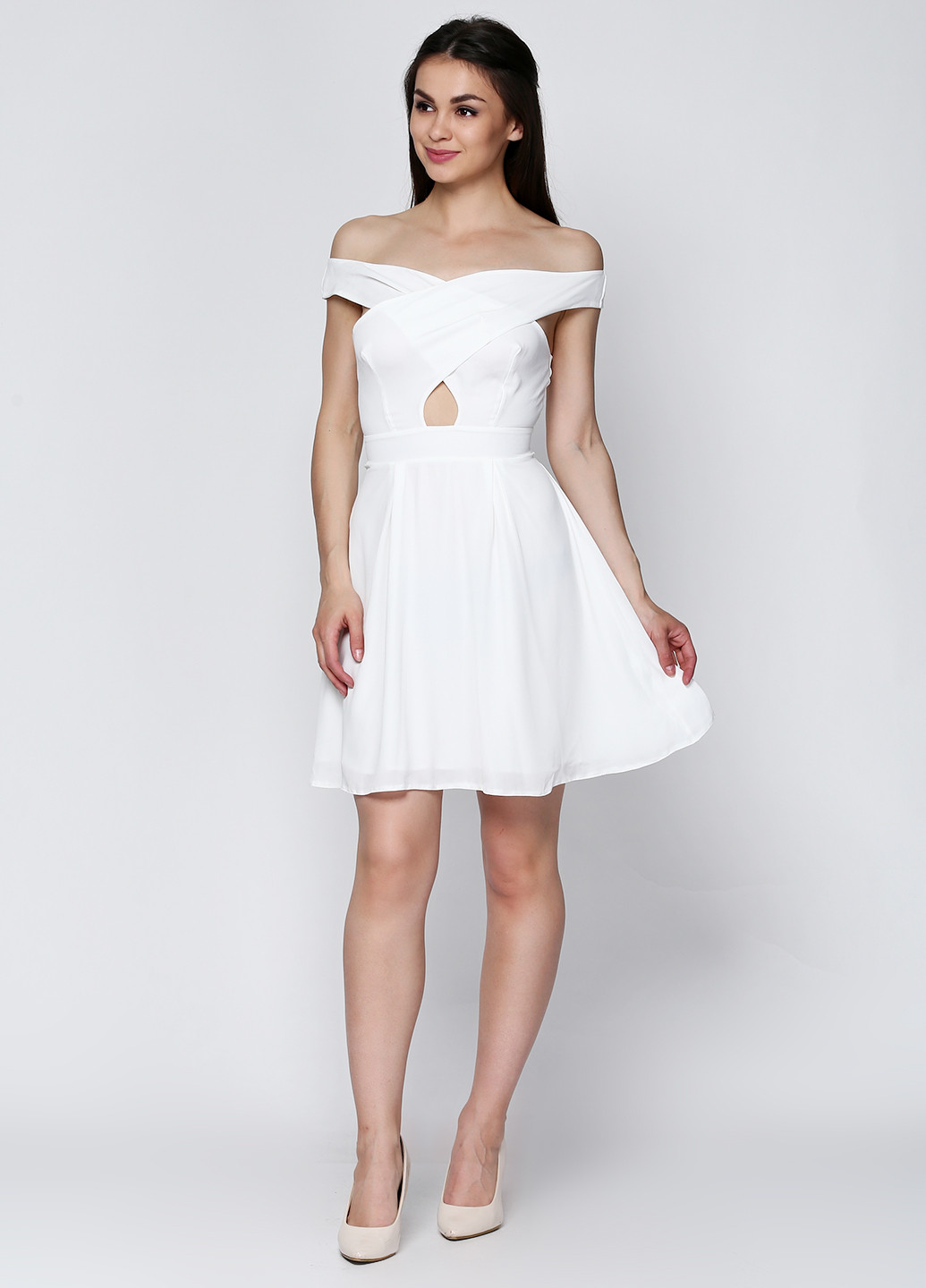 Белое кэжуал платье Love однотонное