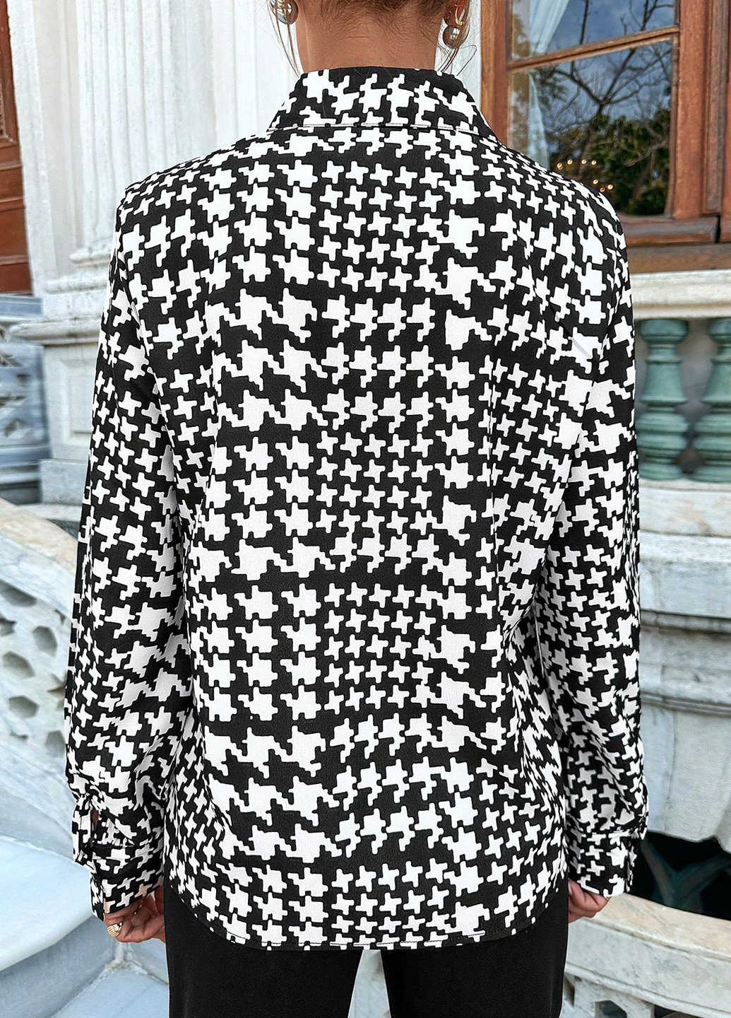 Черно-белая кэжуал рубашка с абстрактным узором SHEIN