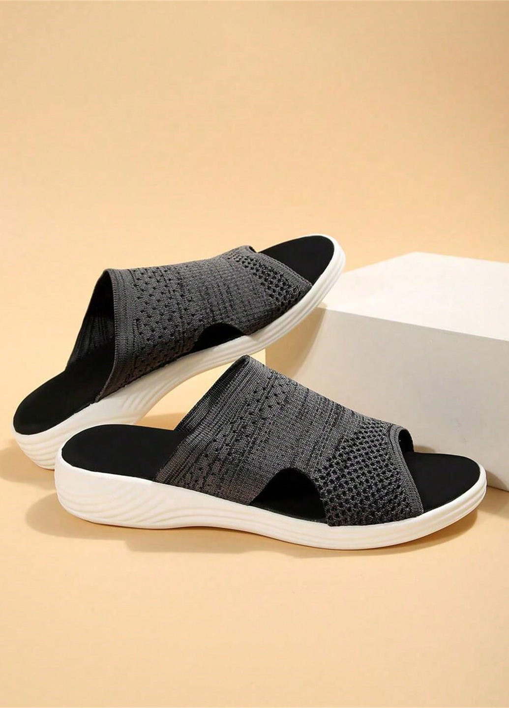 Шльопанці SHEIN (346756012)