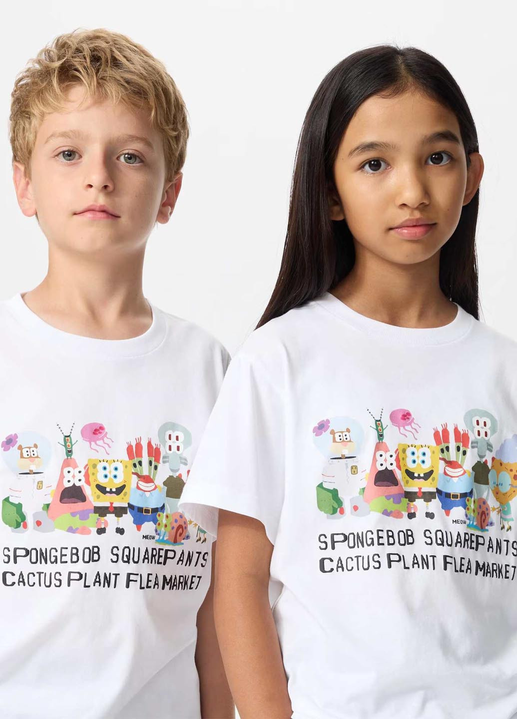 Белая летняя футболка Uniqlo