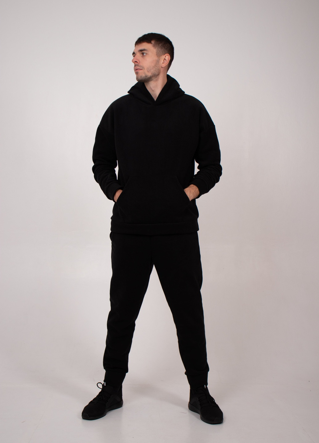 Черный зимний флисовый костюм мужской теплый спортивный TvoePolo