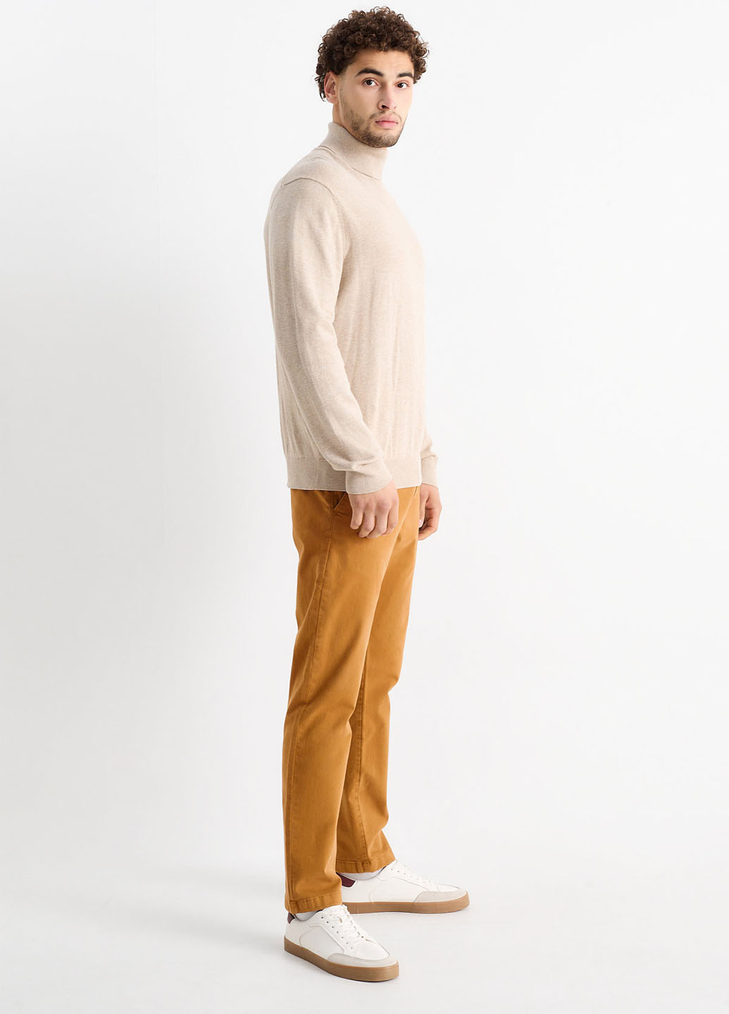 Горчичные кэжуал демисезонные зауженные, чиносы брюки C&A