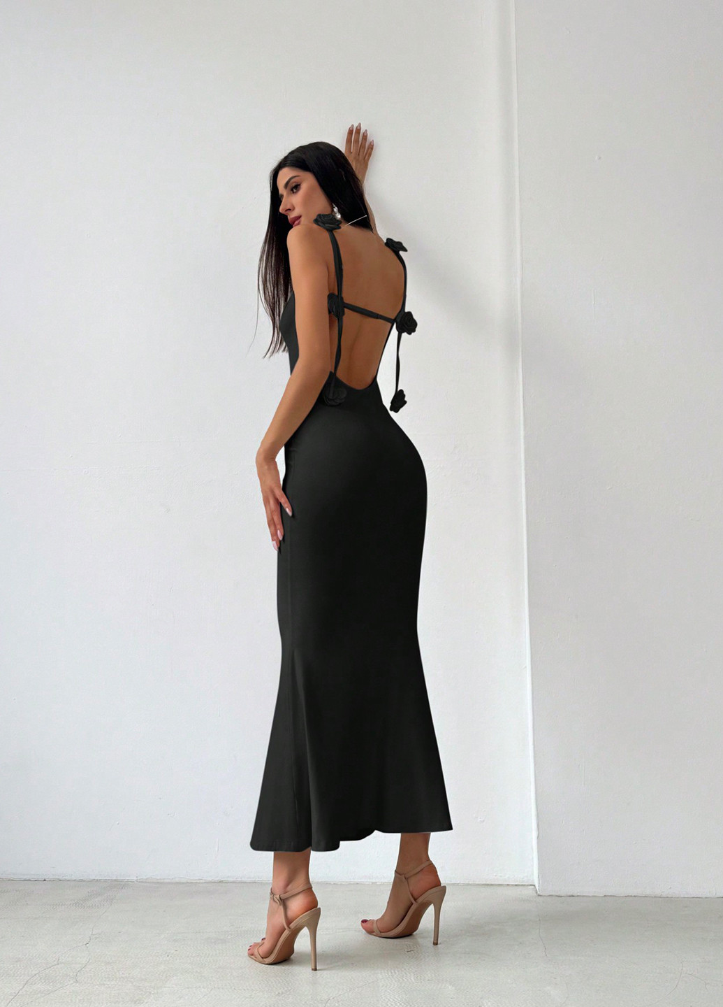 Чорна кежуал сукня годе SHEIN однотонна