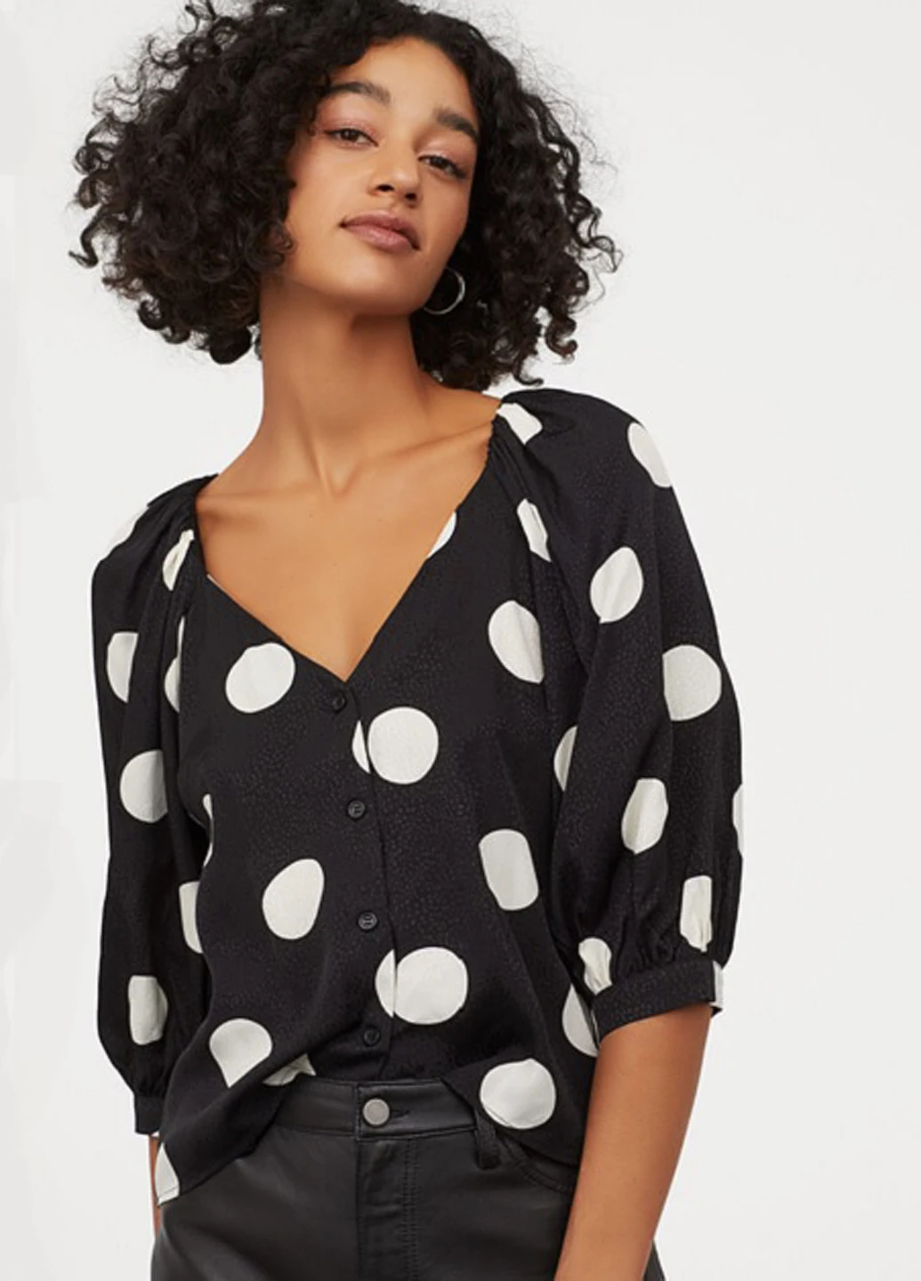 Чёрная блуза H&M