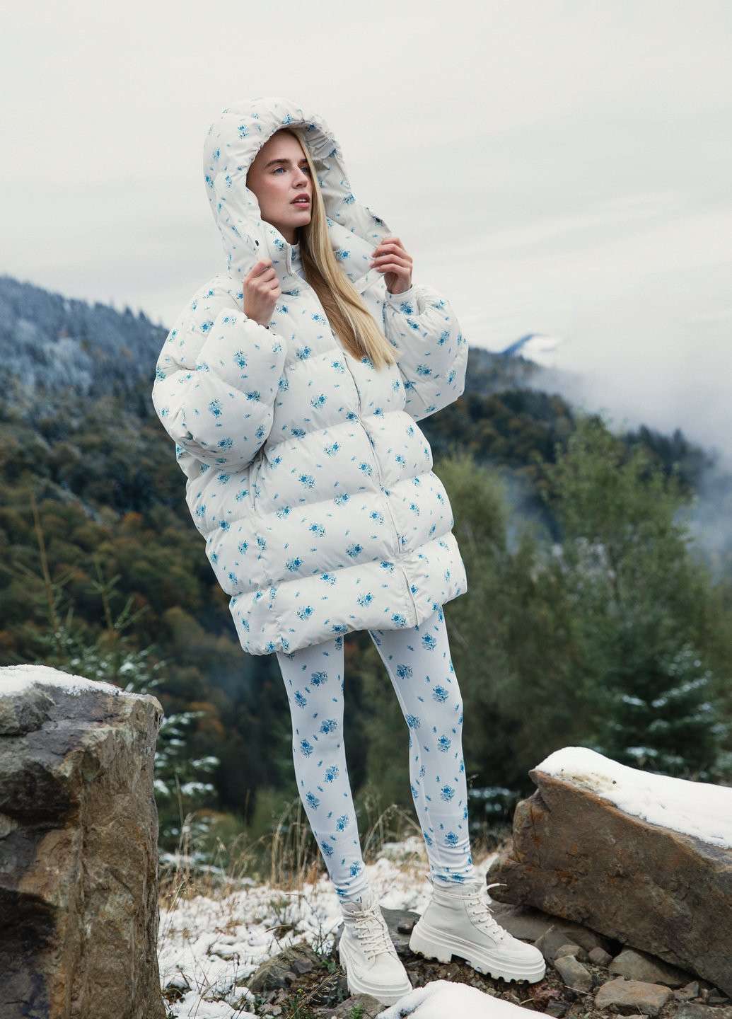 Молочна зимня куртка Gepur