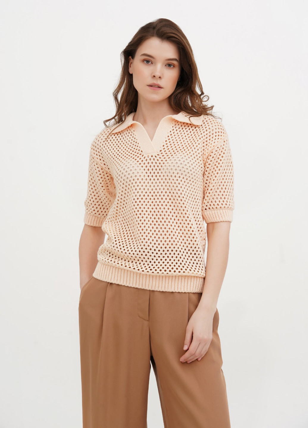 Бежевая женская футболка-поло ESSME однотонная