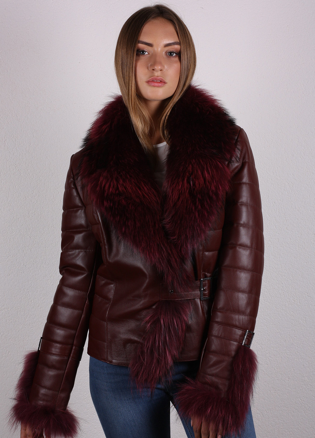 Бордовая зимняя куртка Zaferi