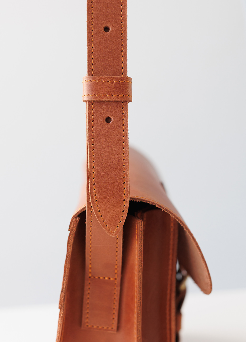 Винтажная женская сумка через плечо арт. 633 ручной работы из натуральной кожи коньячного цвета Boorbon (255406964)