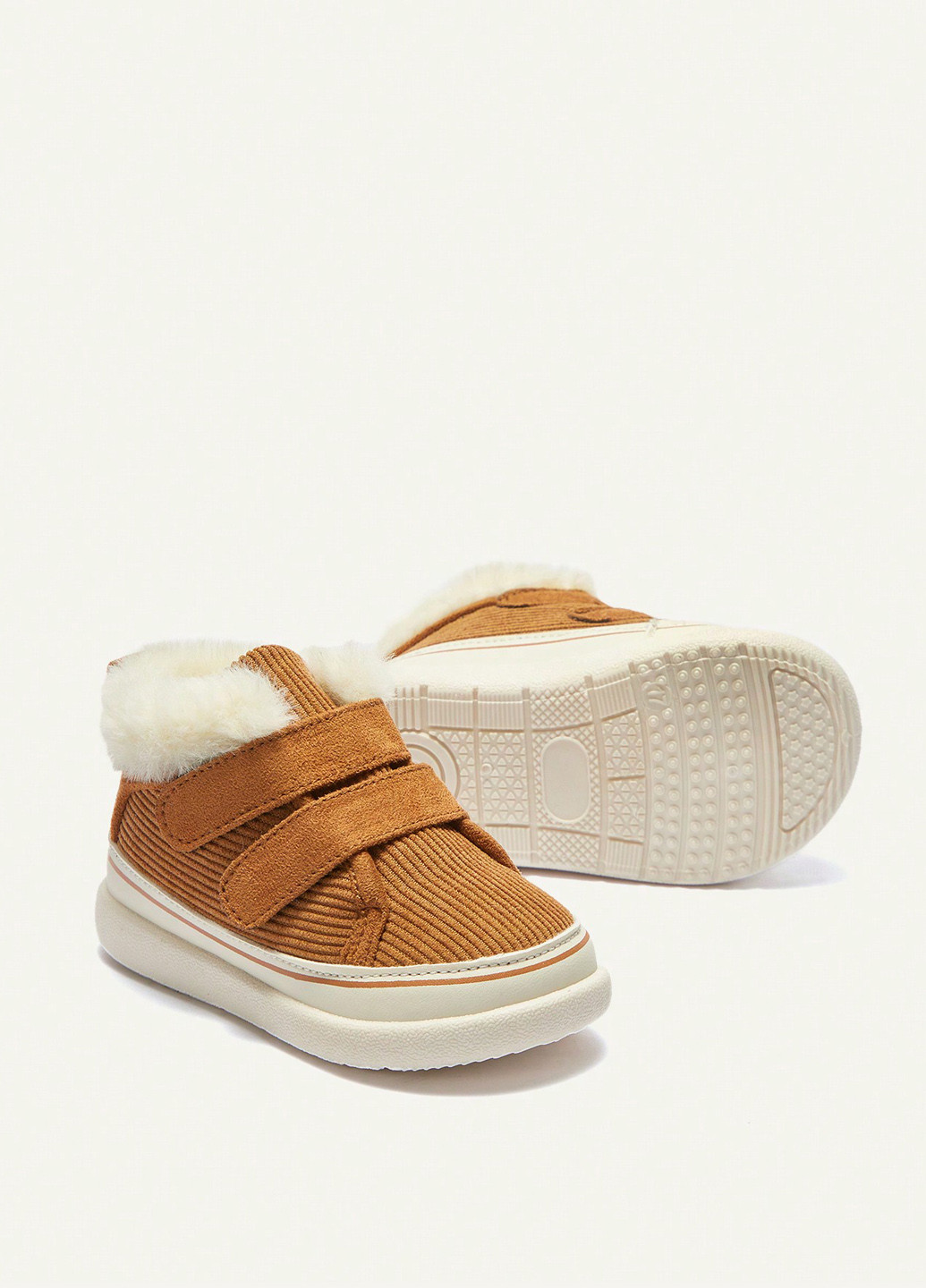 Коричневые кроссовки SHEIN