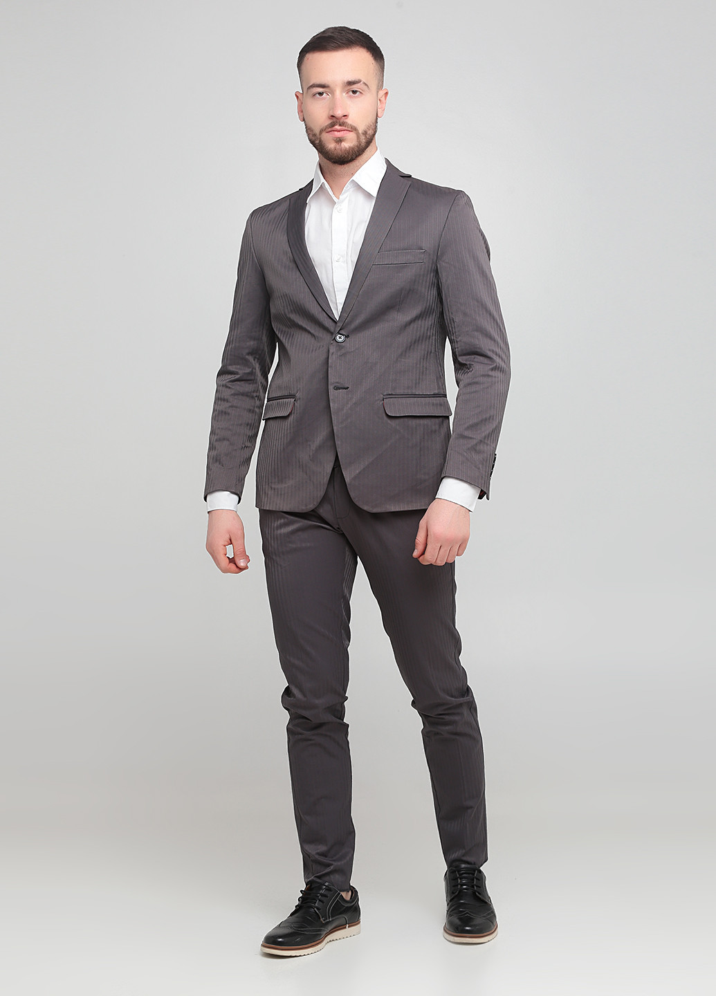 Серый демисезонный костюм (пиджак, брюки) брючный Moscanueva