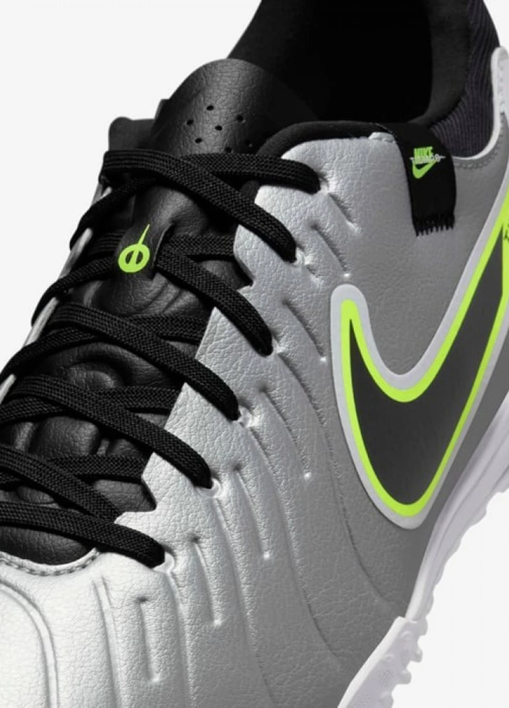 Серые cороконожки Nike