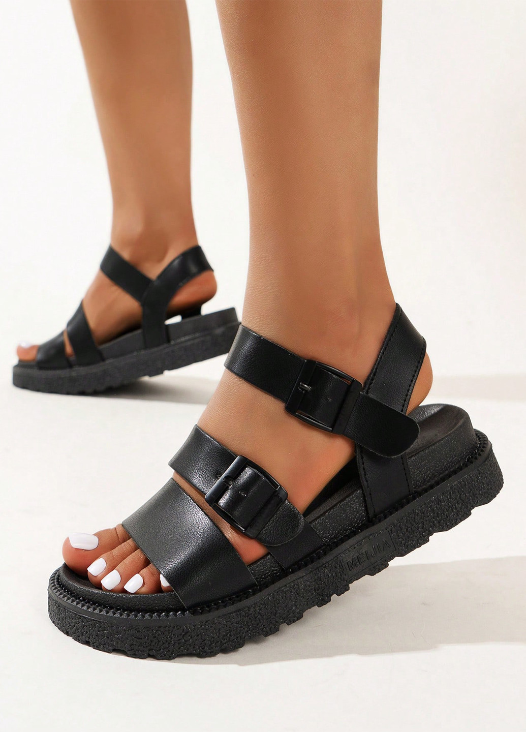 Черные босоножки SHEIN с ремешком