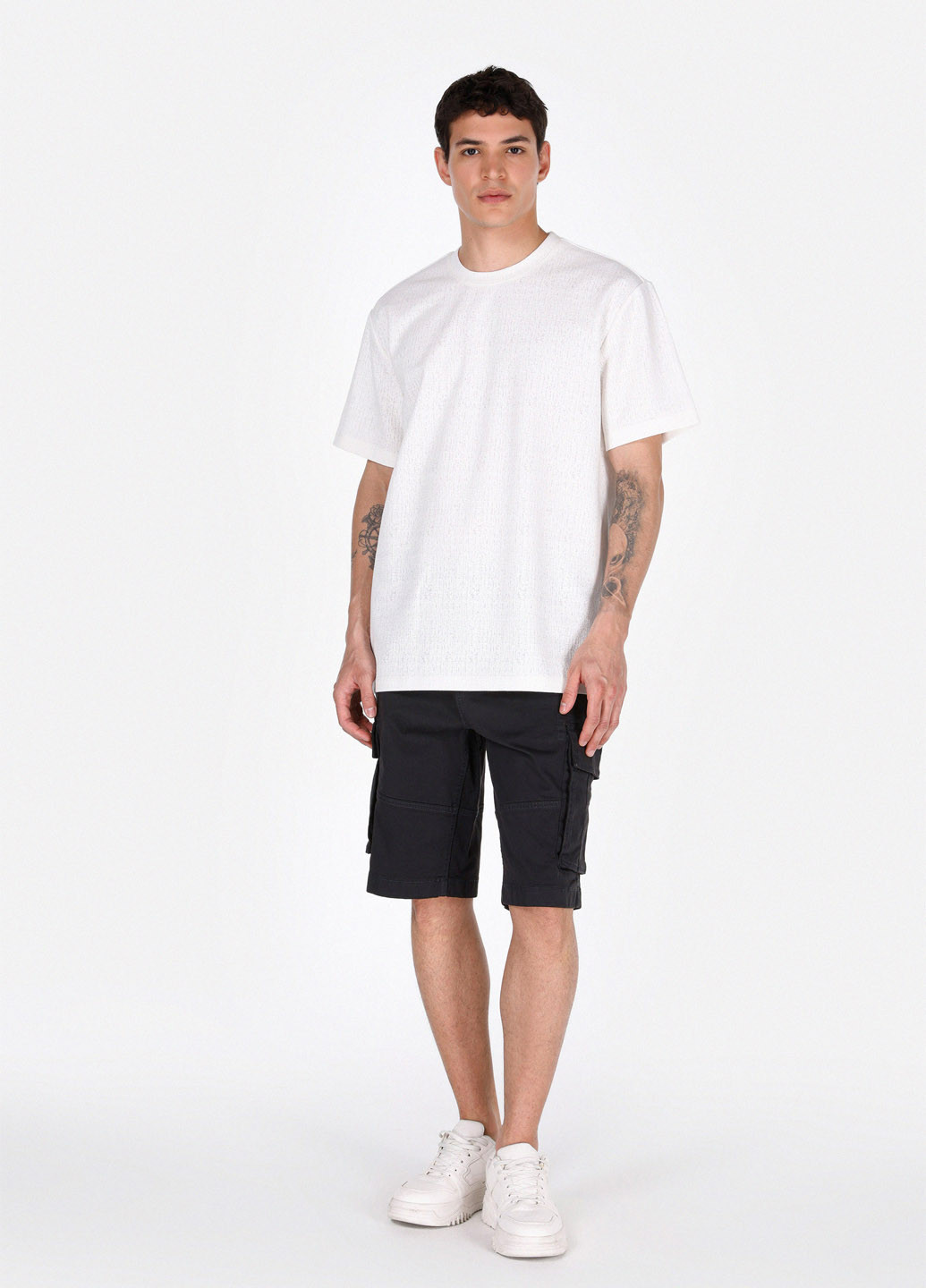 Біла футболка Colin's